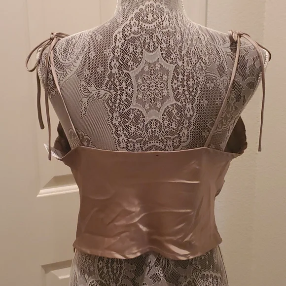 Fore Womens Beige Satin Tie Strap Party Cami Top NWT sz L - Picture 5 of 9